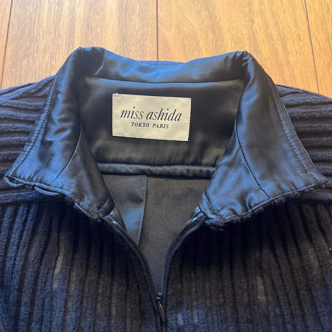 ミスアシダ ワンピース