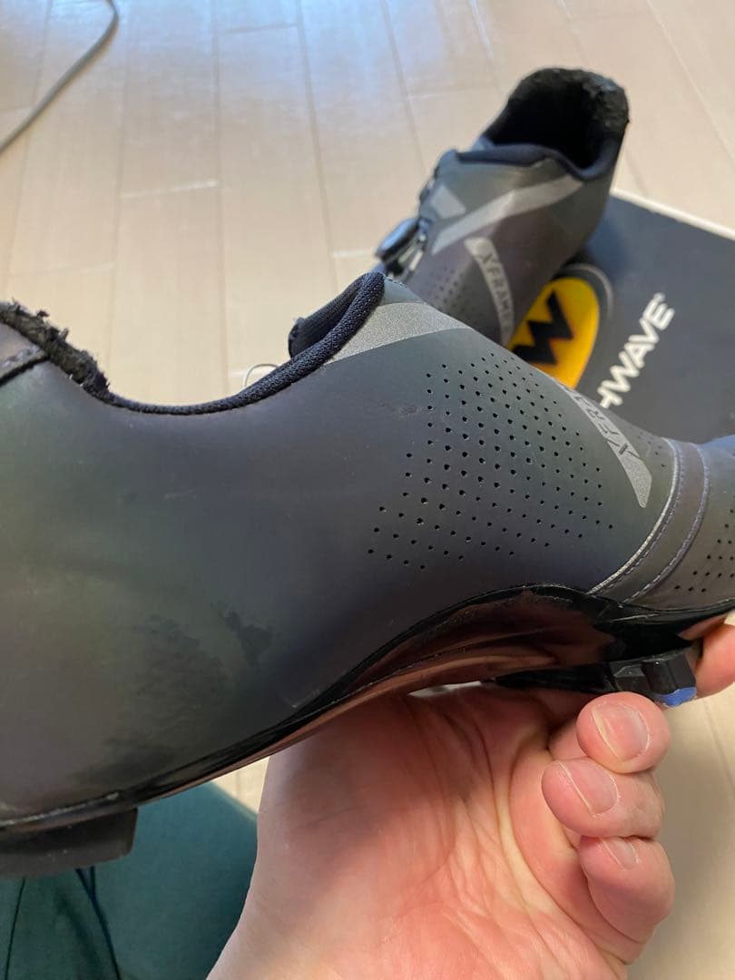 【最終価格】28.6cm NW（ノースウェーブ）EXTREME GT2