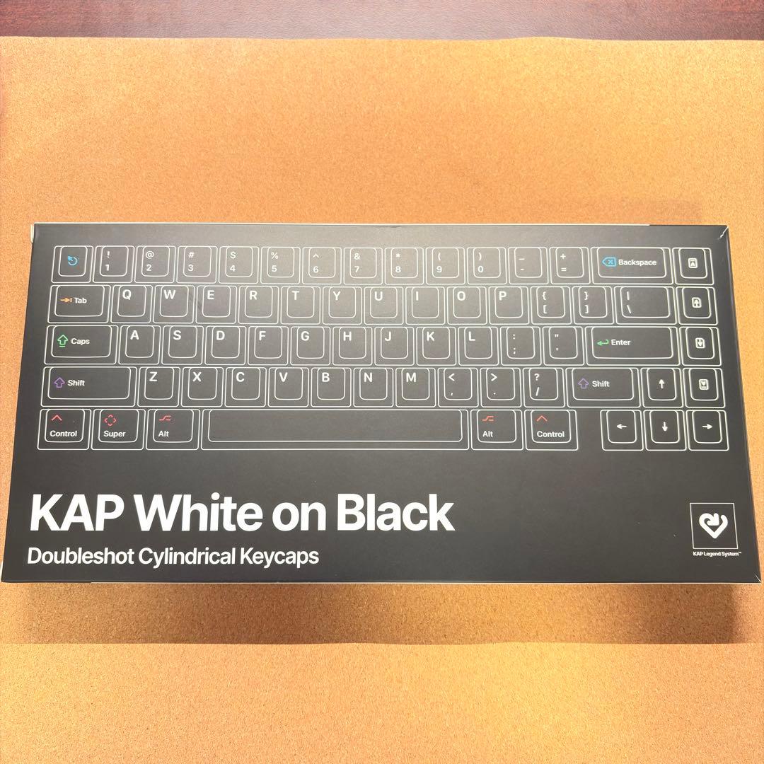 Keyreative KAP White on Black キーキャップ