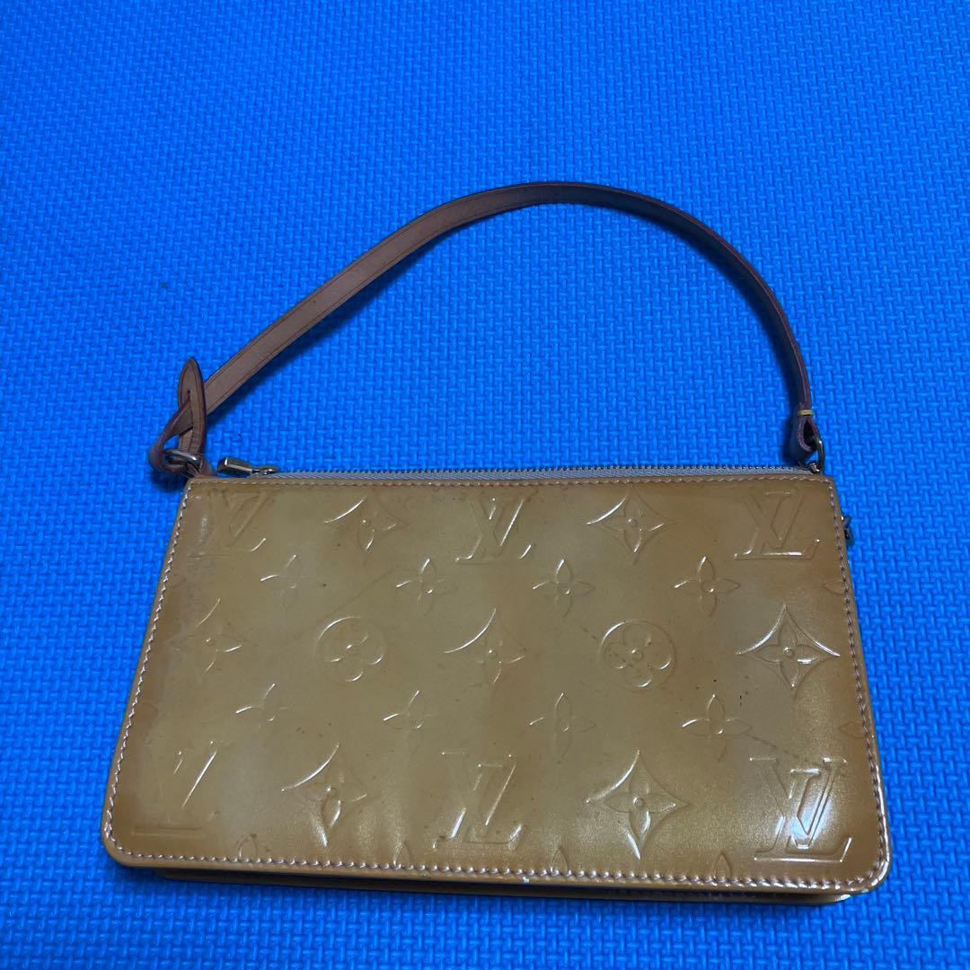 Louis Vuitton クラッチバッグ ベージュ