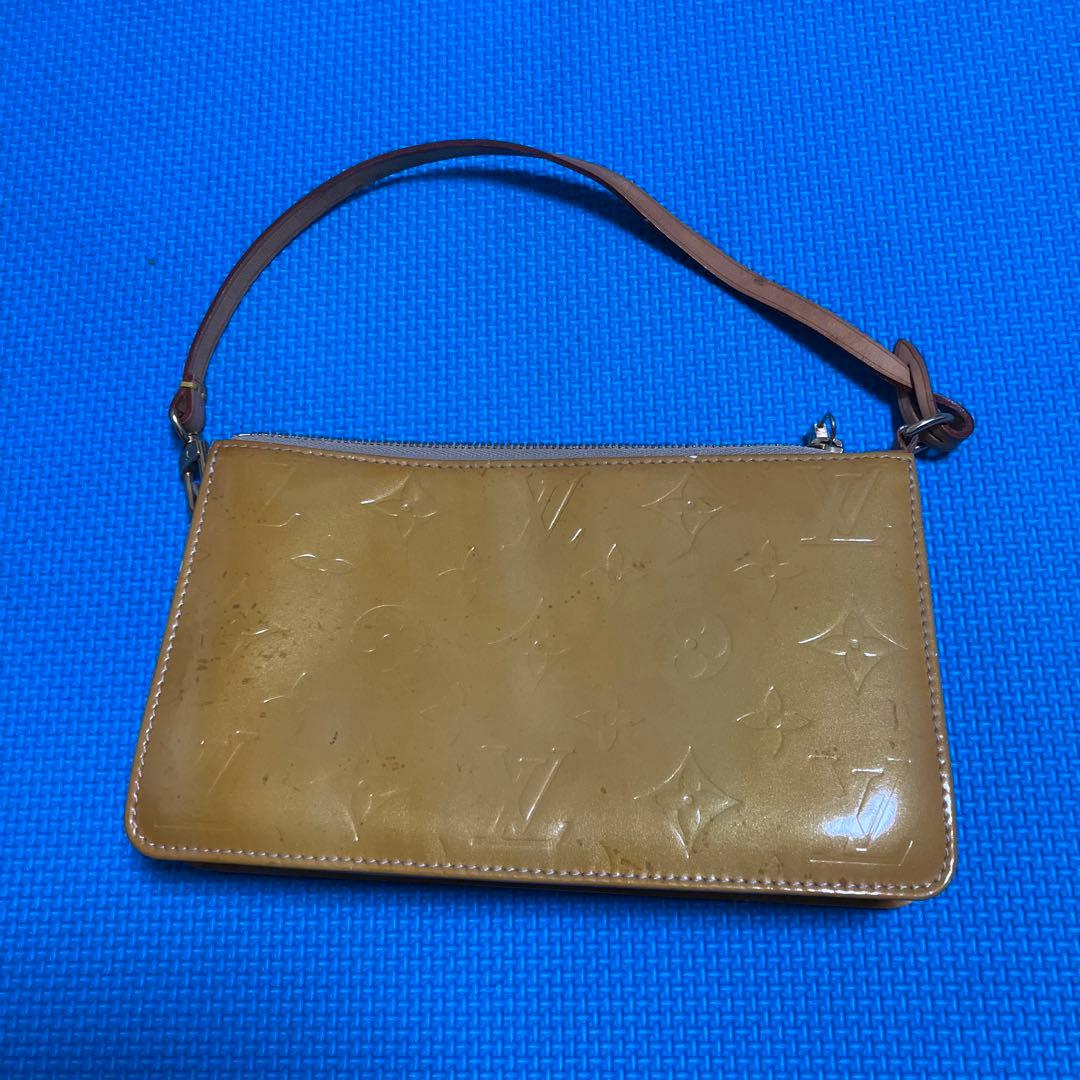 Louis Vuitton クラッチバッグ ベージュ