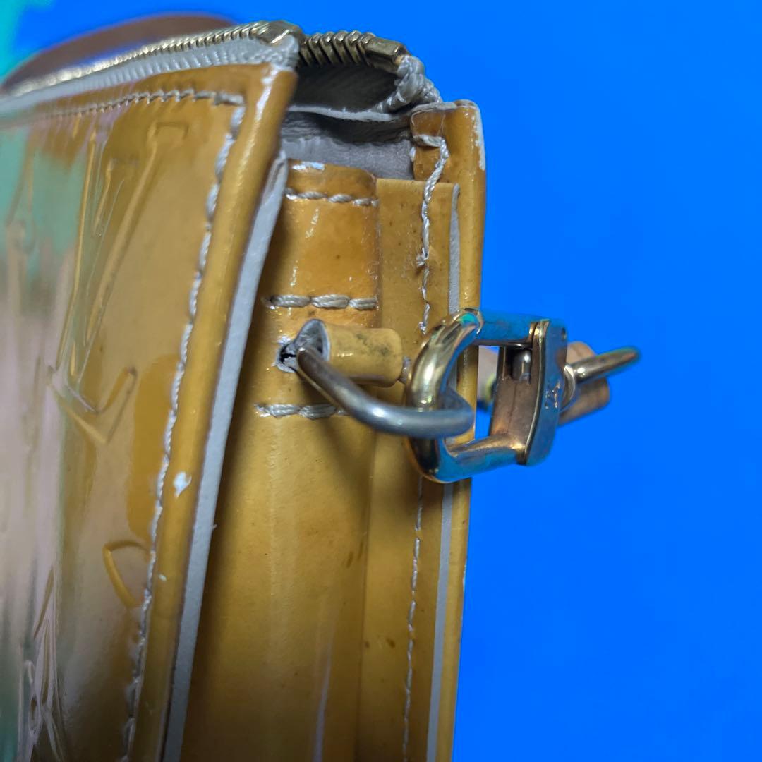 Louis Vuitton クラッチバッグ ベージュ