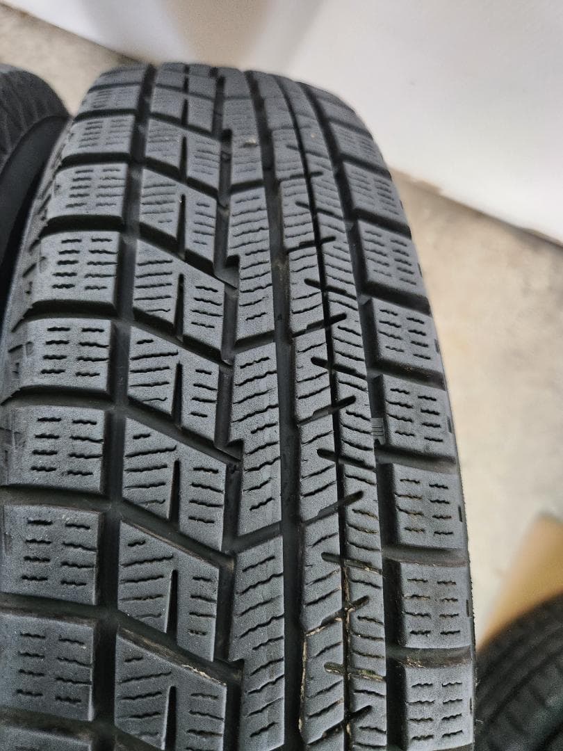 送料込☆2021 ヨコハマ タイヤホイール セット145/80R13☆4本