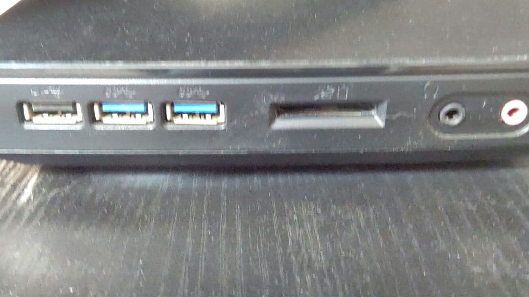 富士通 ESPRIMO WH77/M 一体型デスクトップPC