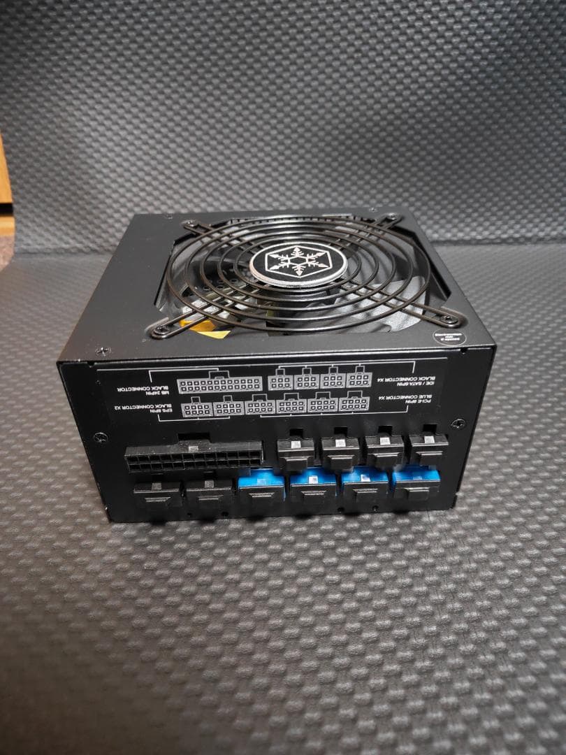 SilverStone ST1000-PTS 1000W ATX電源