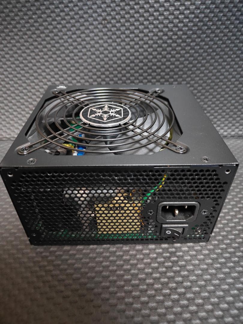 SilverStone ST1000-PTS 1000W ATX電源