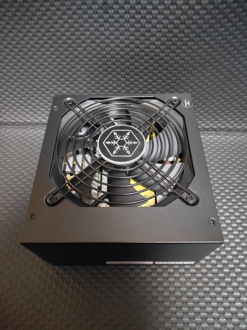 SilverStone ST1000-PTS 1000W ATX電源