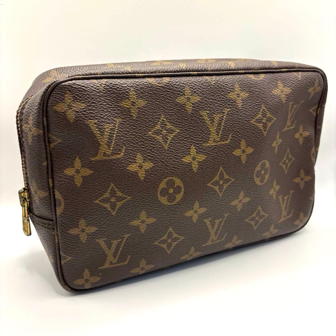 美品✨ ルイヴィトン トゥルース トワレット23 モノグラム クラッチバッグ