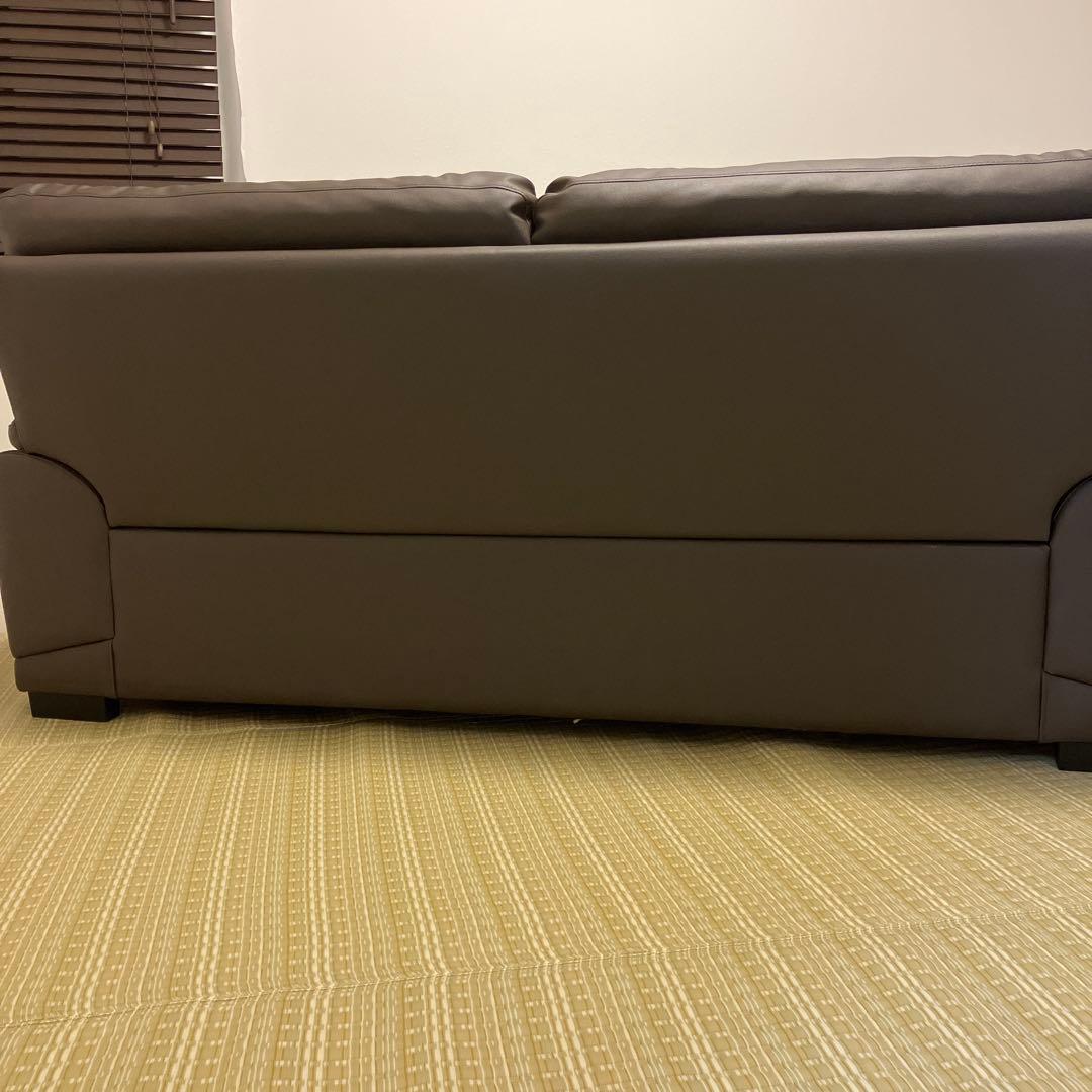 【美品・送料込】ニトリ　ブラウン 3人掛けソファ 合皮
