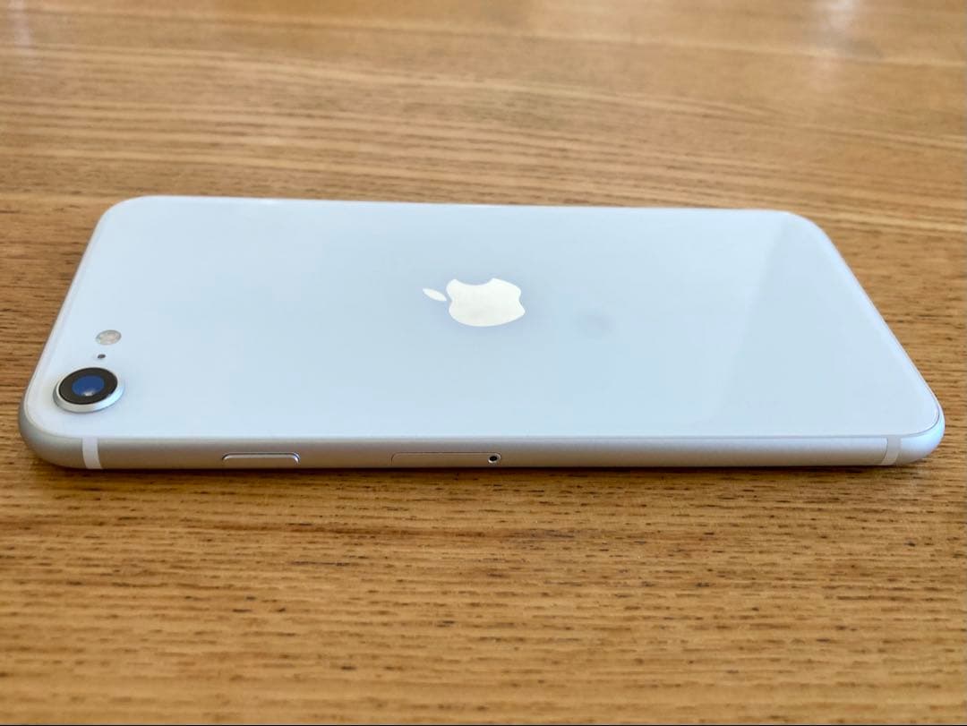 Apple iPhone SE（第2世代）64GB 美品