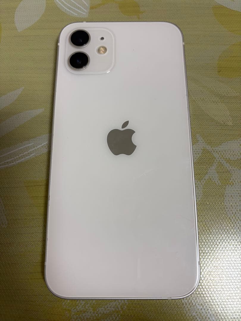 Apple iPhone12 ホワイト　本体のみ