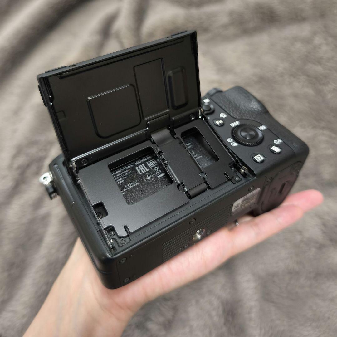 【5%値下げ中】SONY α7Ⅱ ミラーレスカメラ