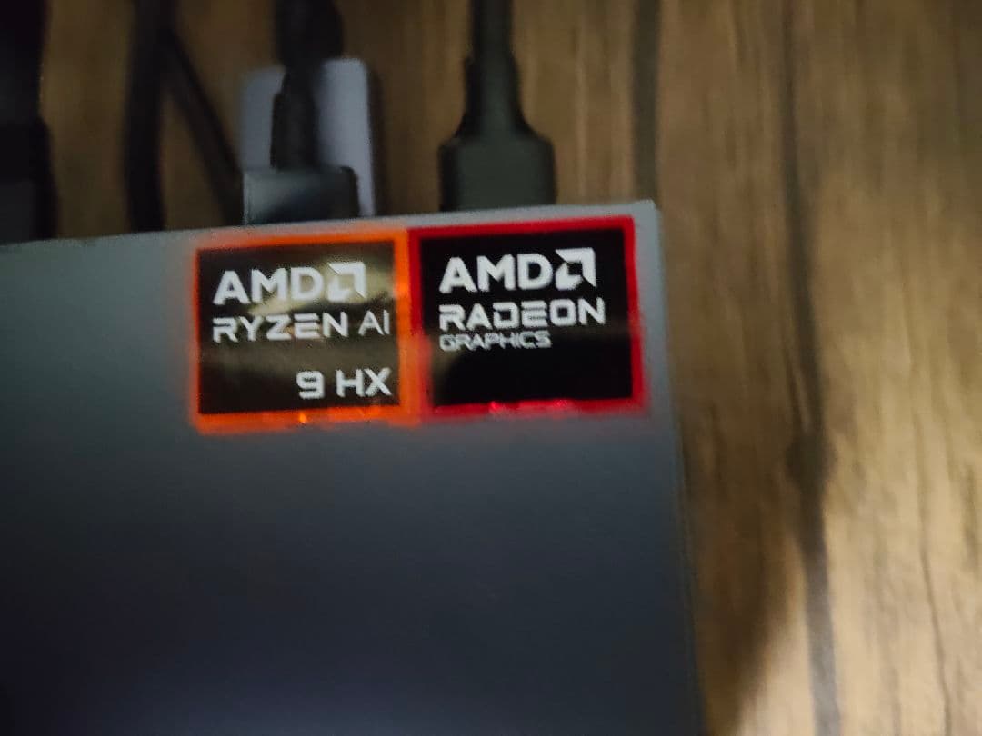 ミニPC GMKtec EVO-X1 RYZEN AI9 HX370 SSD 2TB