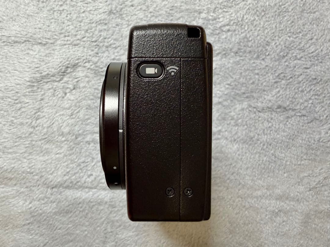 RICOH GR IIIx HDF 64GB SDカード、レンズフィルター付