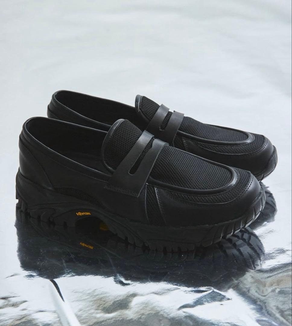 ボリュームVIBRAMソールメッシュ×リアルレザーローファースニーカー