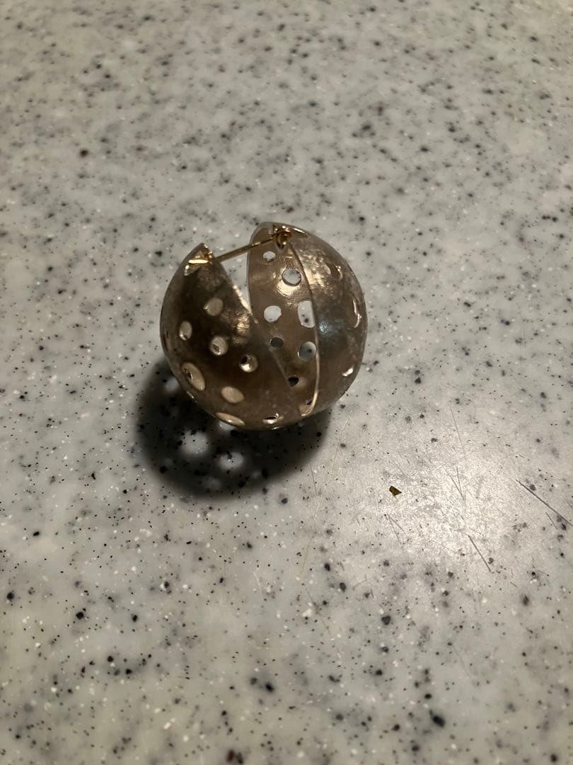 【nara】19Un-neuf (アンヌフ)片耳 ドットピアス