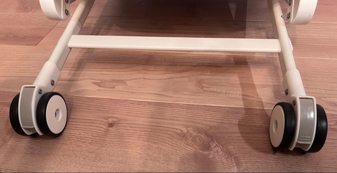 コンビCombi ネムリラ　ハイローチェア　手動