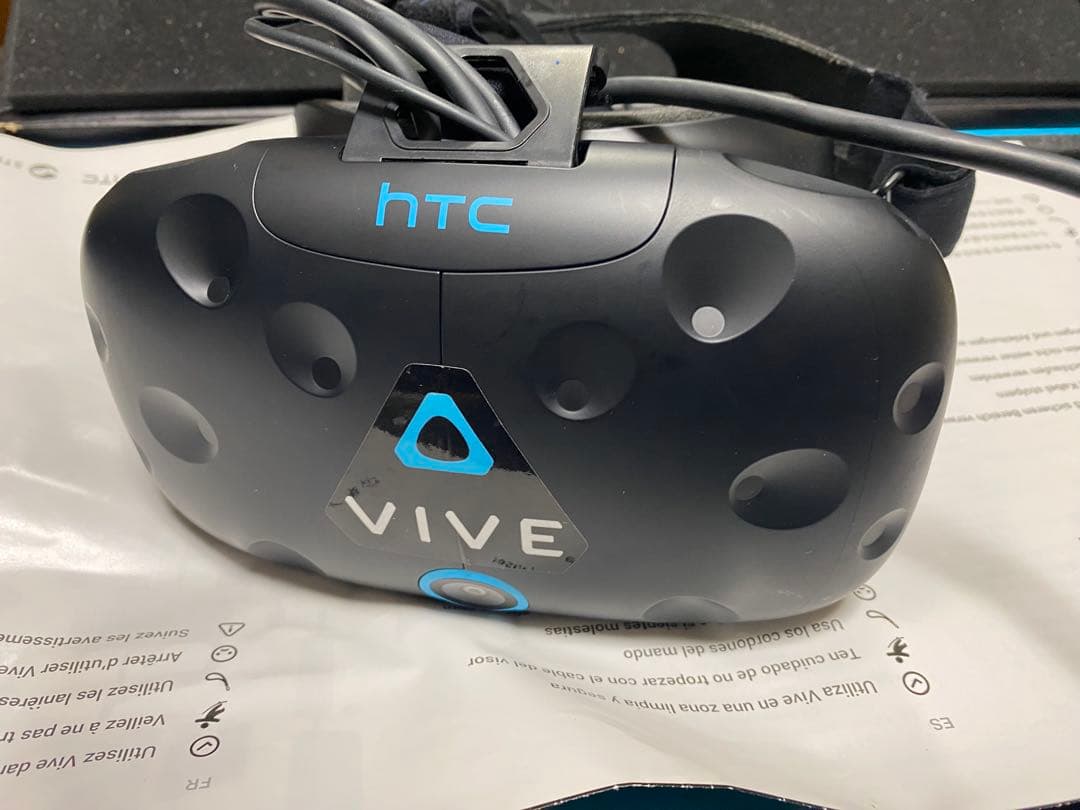 HTC VIVE VRヘッドセット