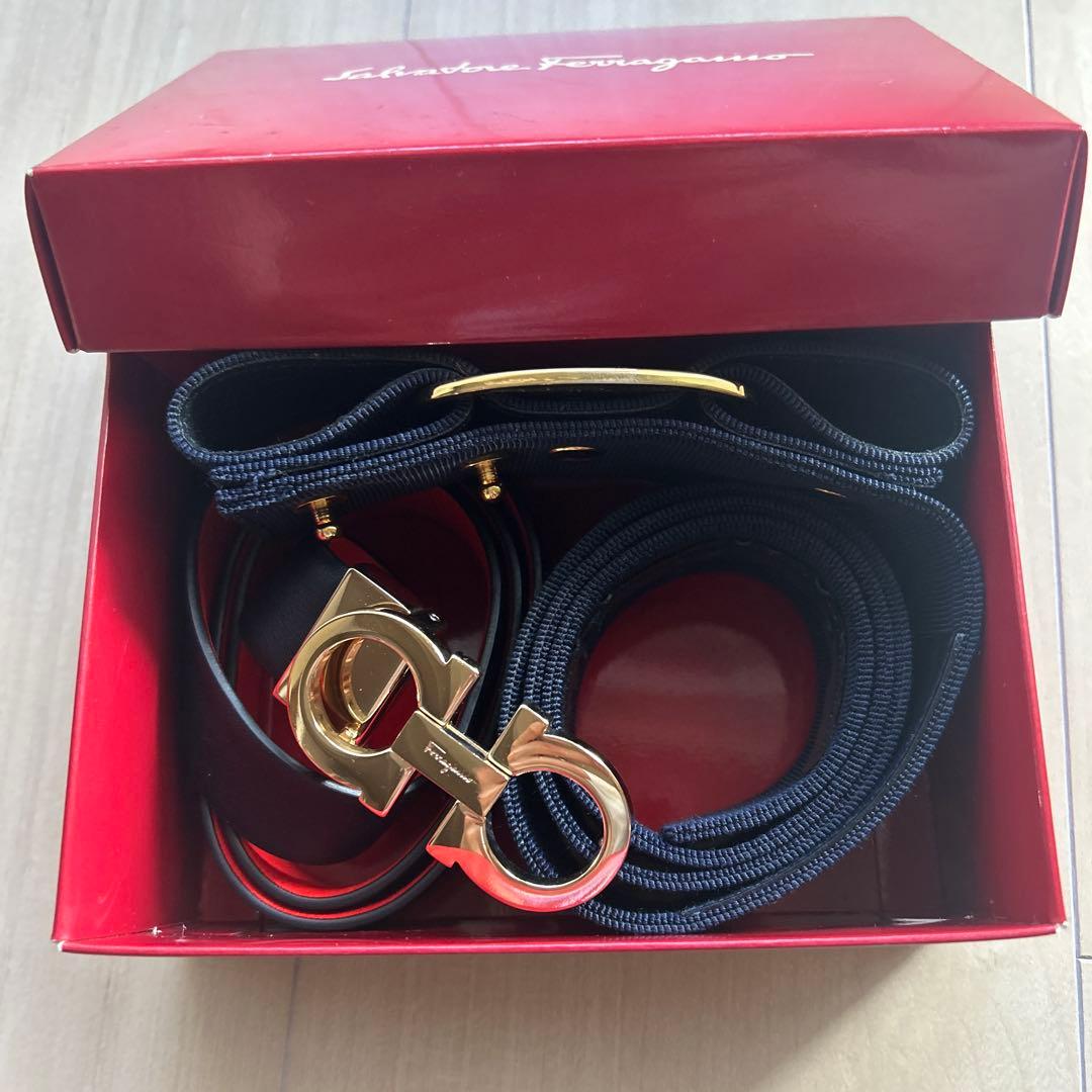 まゆみ　Salvatore Ferragamo ベルト