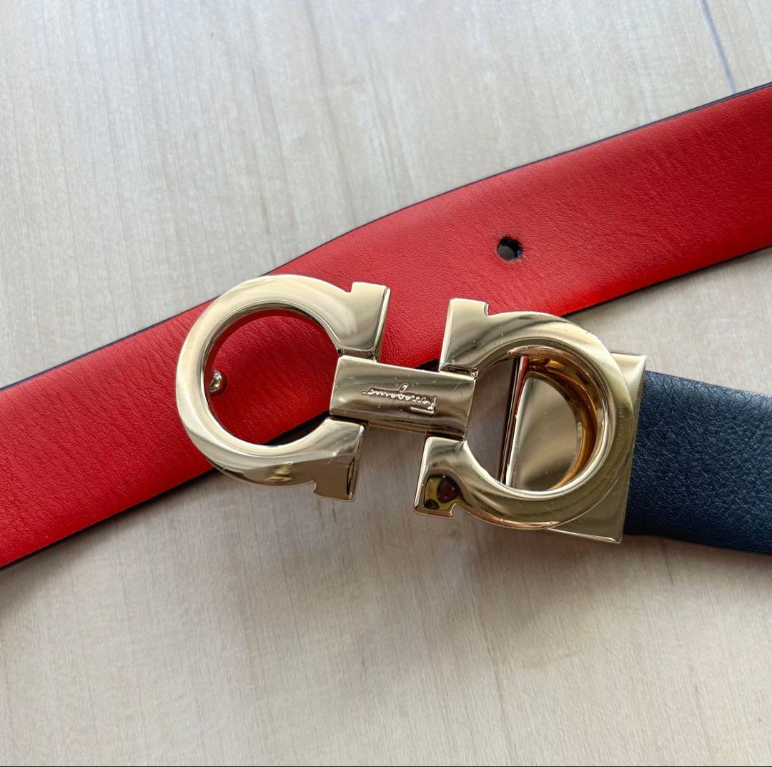 まゆみ　Salvatore Ferragamo ベルト