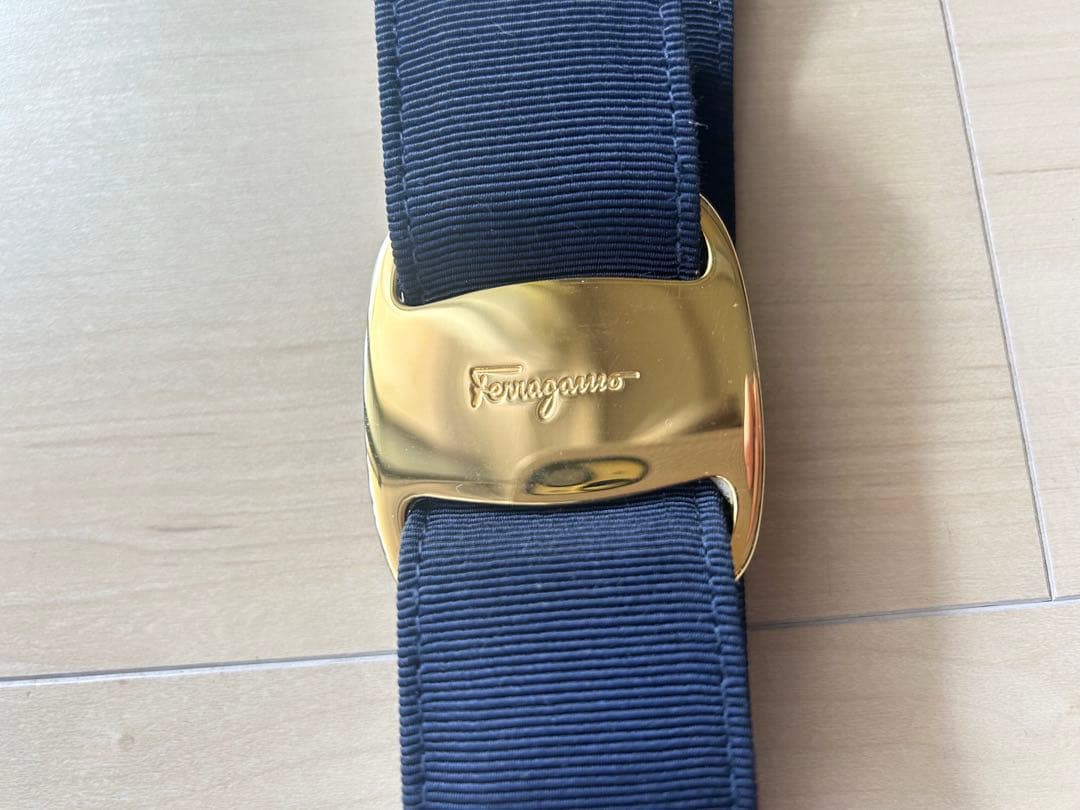まゆみ　Salvatore Ferragamo ベルト