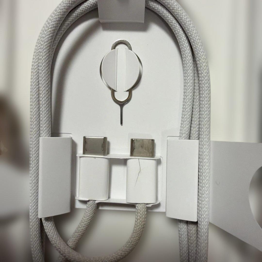 SIMフリー美品iPhone 16本体128GB 白