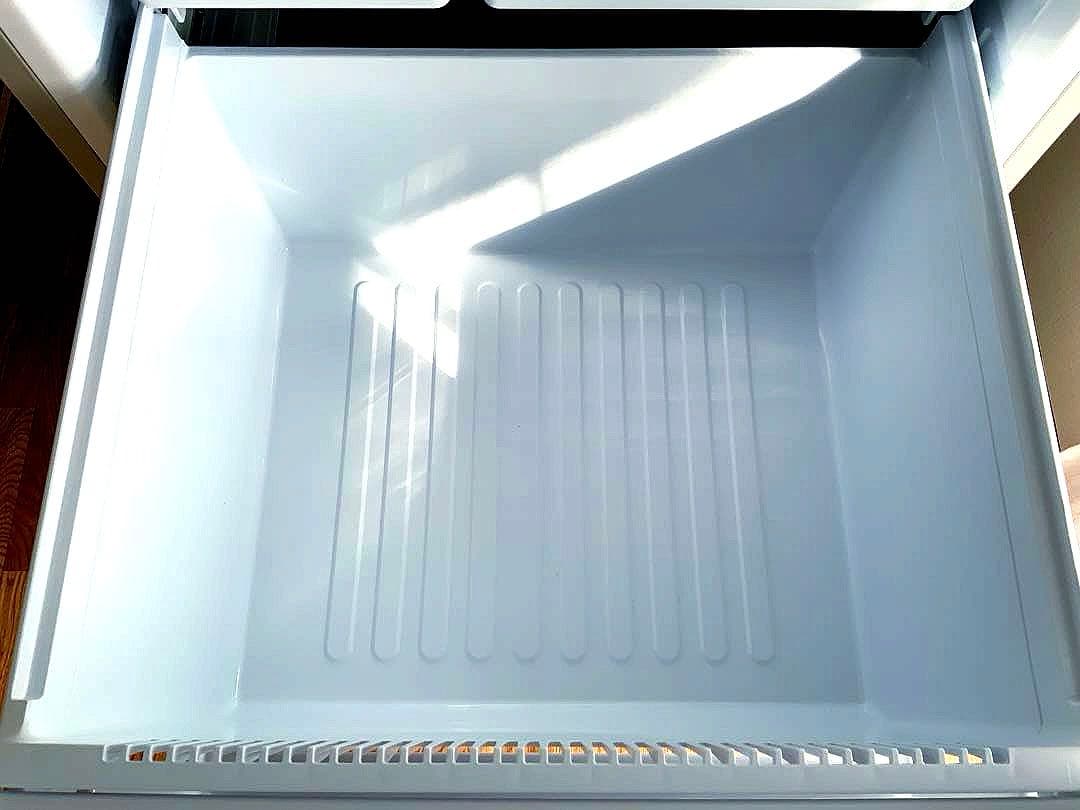 SHARP 冷凍冷蔵庫　SJ-W354H-S