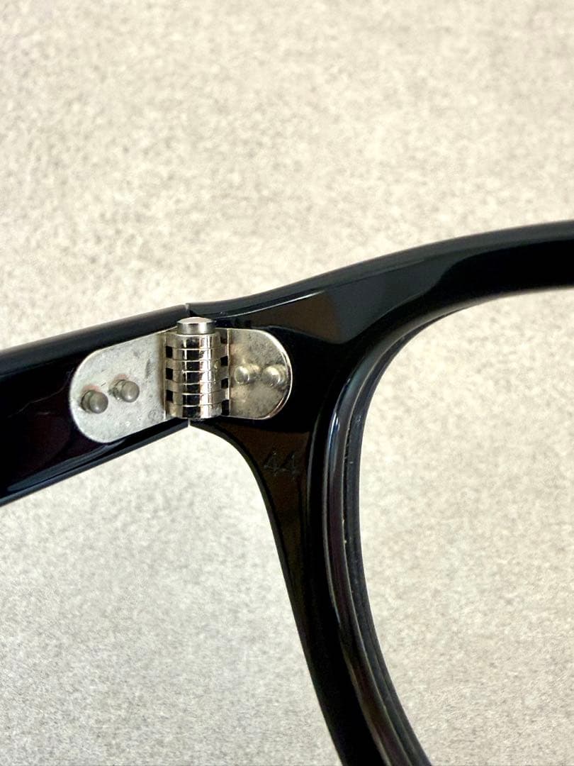julius tart optical ar 44-22ブラック PL-001A