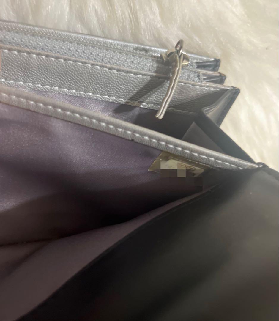 【みや】CHANEL カメリア フラワーエンボス レザー 長財布