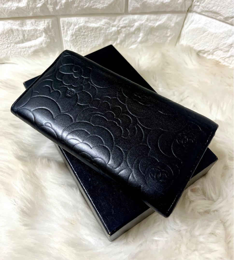 【みや】CHANEL カメリア フラワーエンボス レザー 長財布