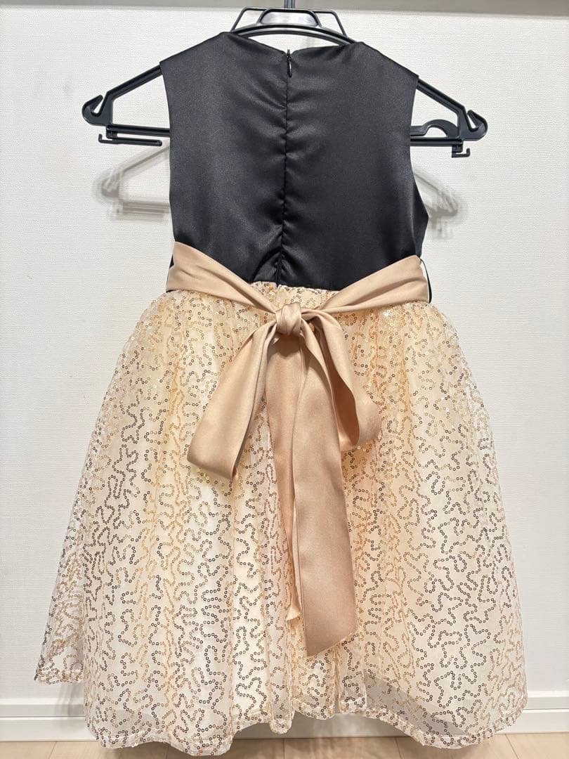 DRESCCO ドレスコ　ゴールドスパンコールレースドレス　120CM