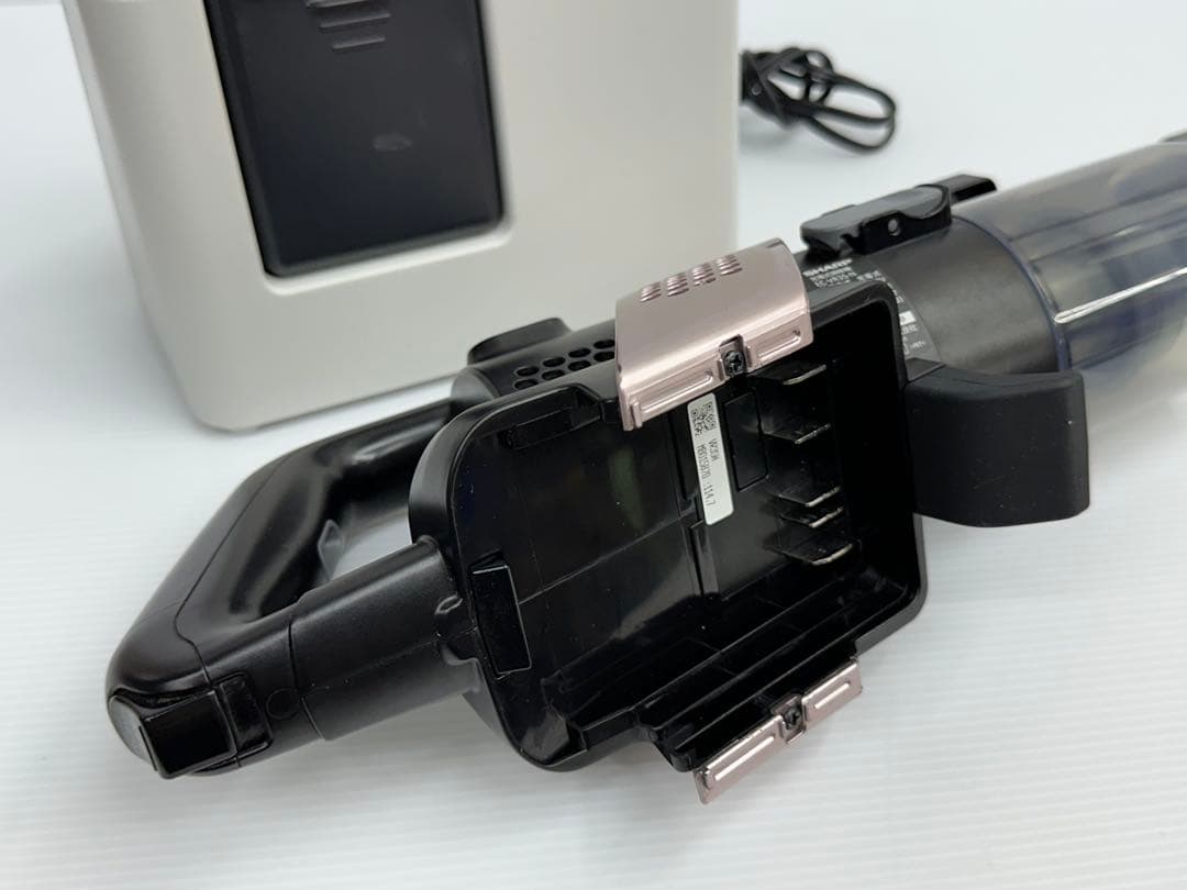 中古　2020年製　動作保証　掃除機　シャープ　EC-VR3S-N 充電器セット
