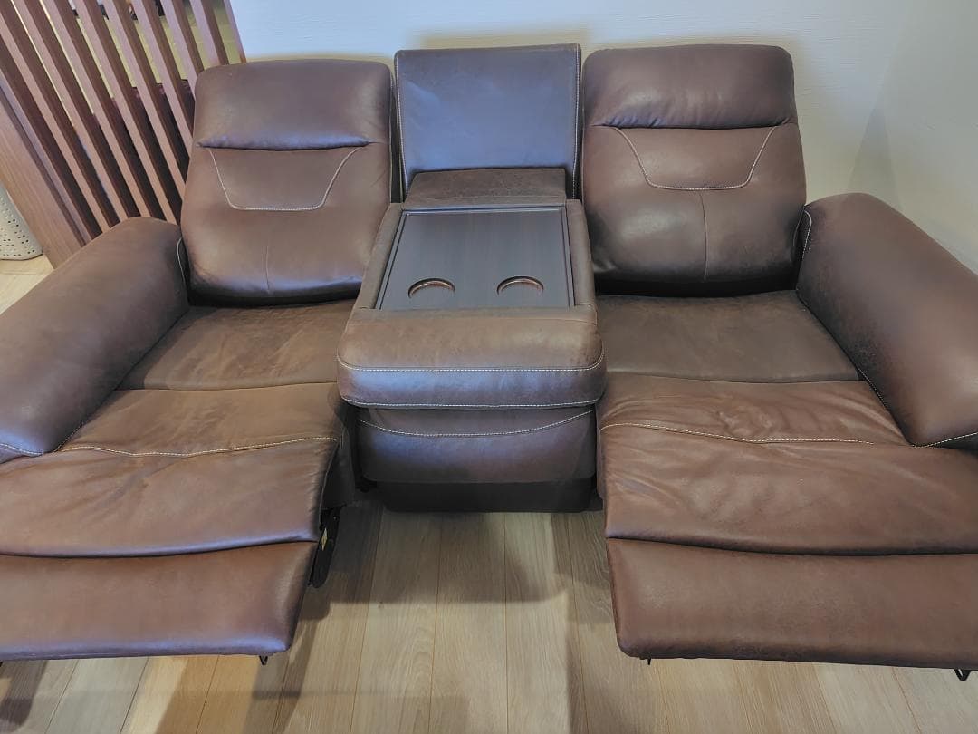 関家具 三人掛け 電動ソファ