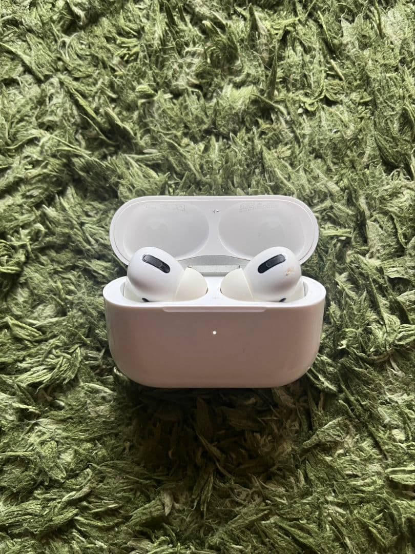 AirPods Pro ホワイト MWP22ZM/A