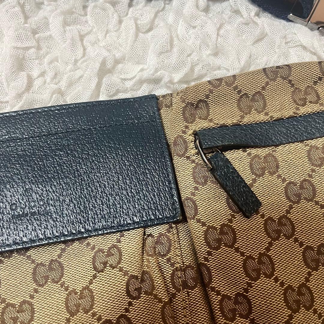 GUCCI ボディバッグ ウエストポーチ　GG柄 保存袋付き