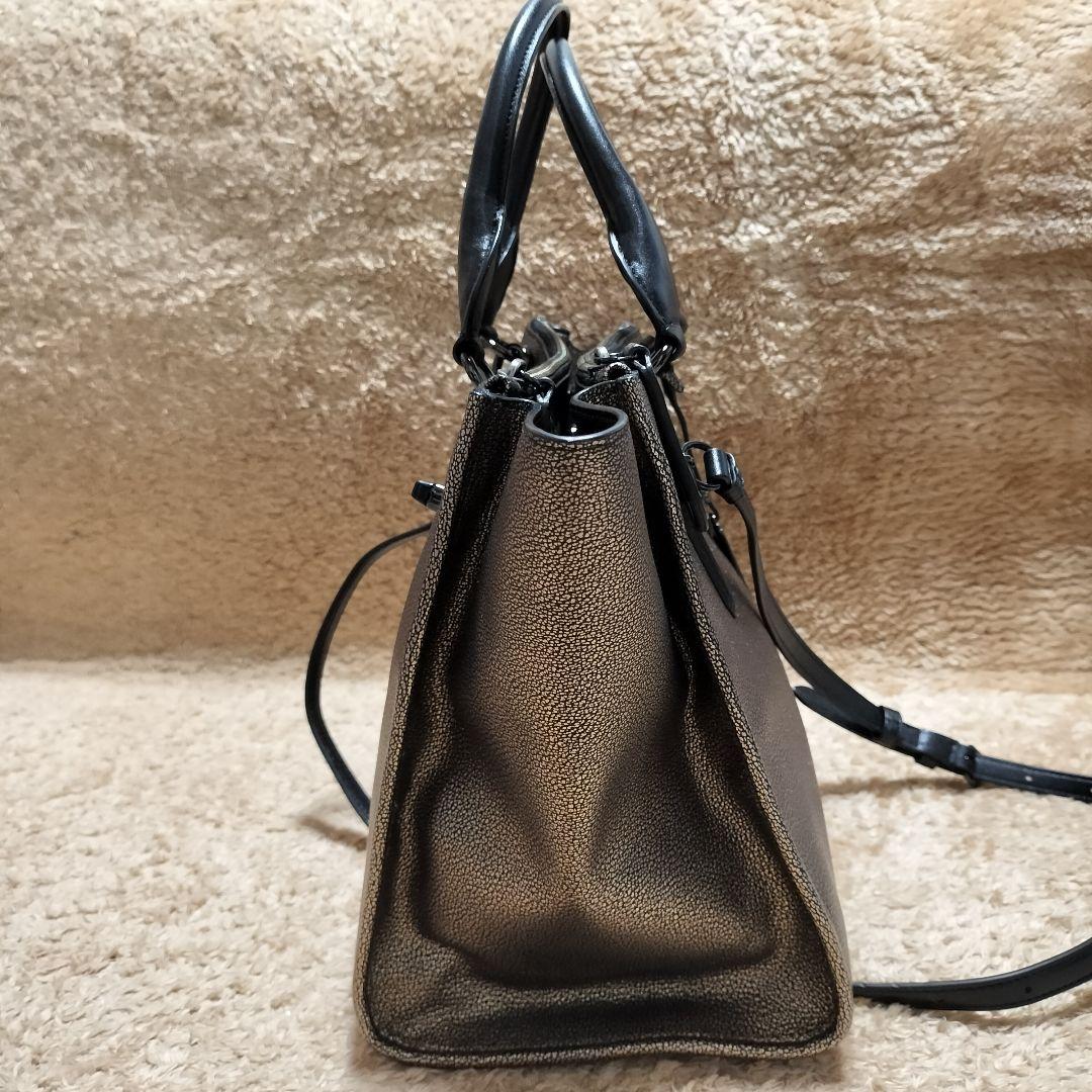 【美品】COACH コーチ ハンドバッグ ショルダー メタリックゴールド