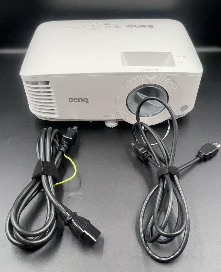 BenQ DLPプロジェクター MH733