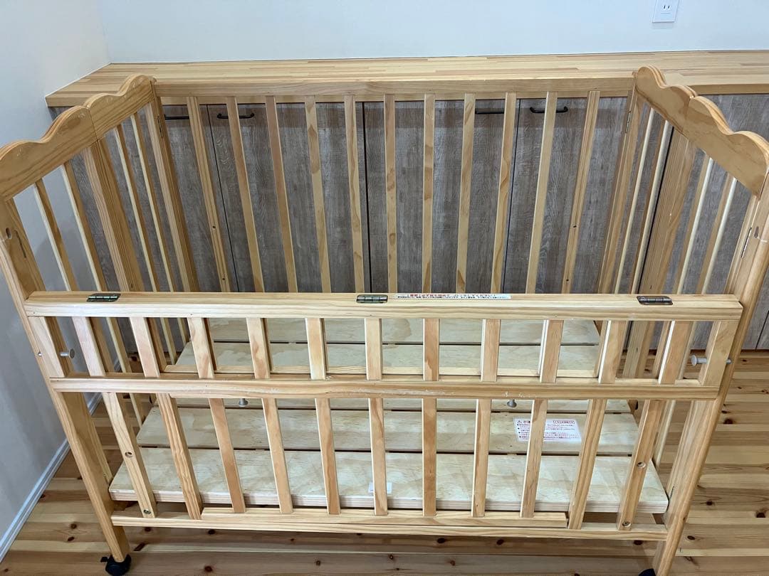 匿名配送　送料込み大和屋　折りたたみベビーベットFL パタン