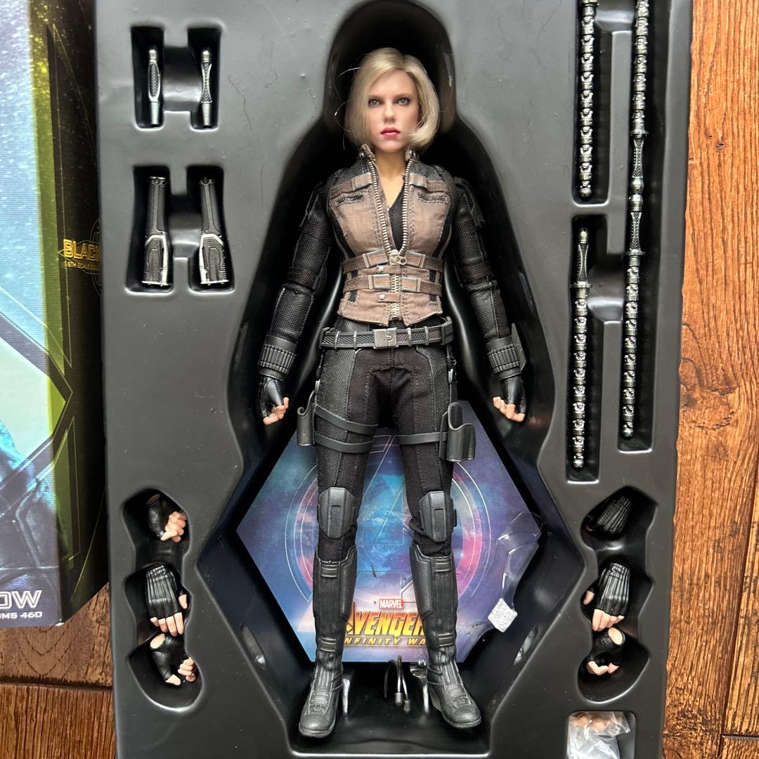 ホットトイズ　ブラック・ウィドウ フィギュア アベンジャーズインフィニティウォー