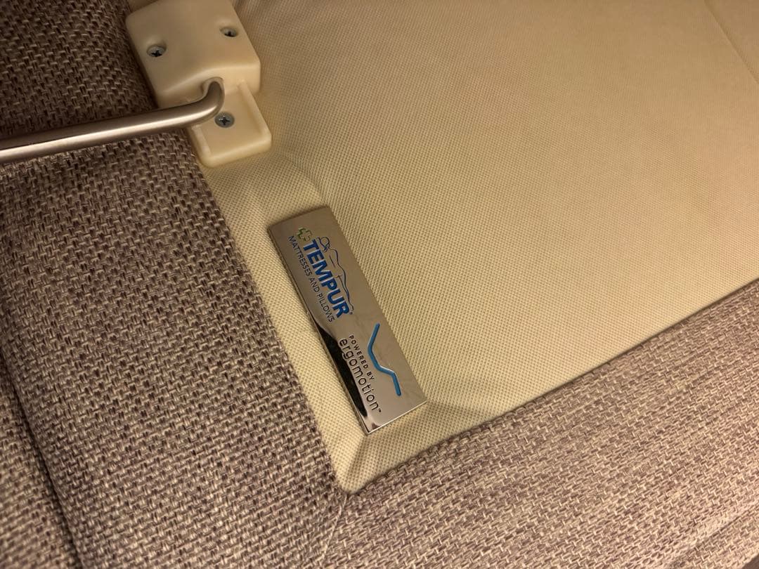 TEMPUR ダブルベッド 電動機能付き ゼロG フレーム付き