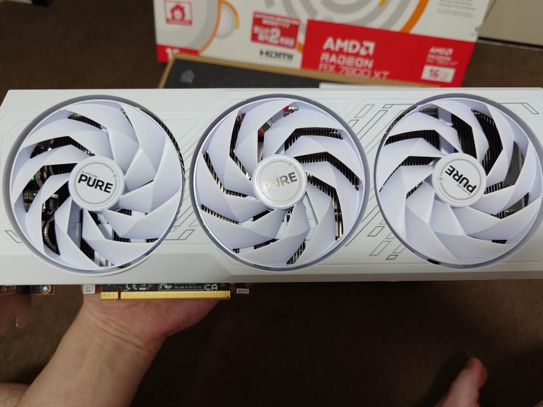 グラフィックボード・グラボ・ビデオカード Sapphire Radeon RX7800XT 16GB PURE