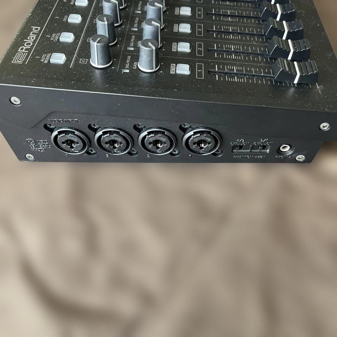 Roland VR-4HD ビデオスイッチャー