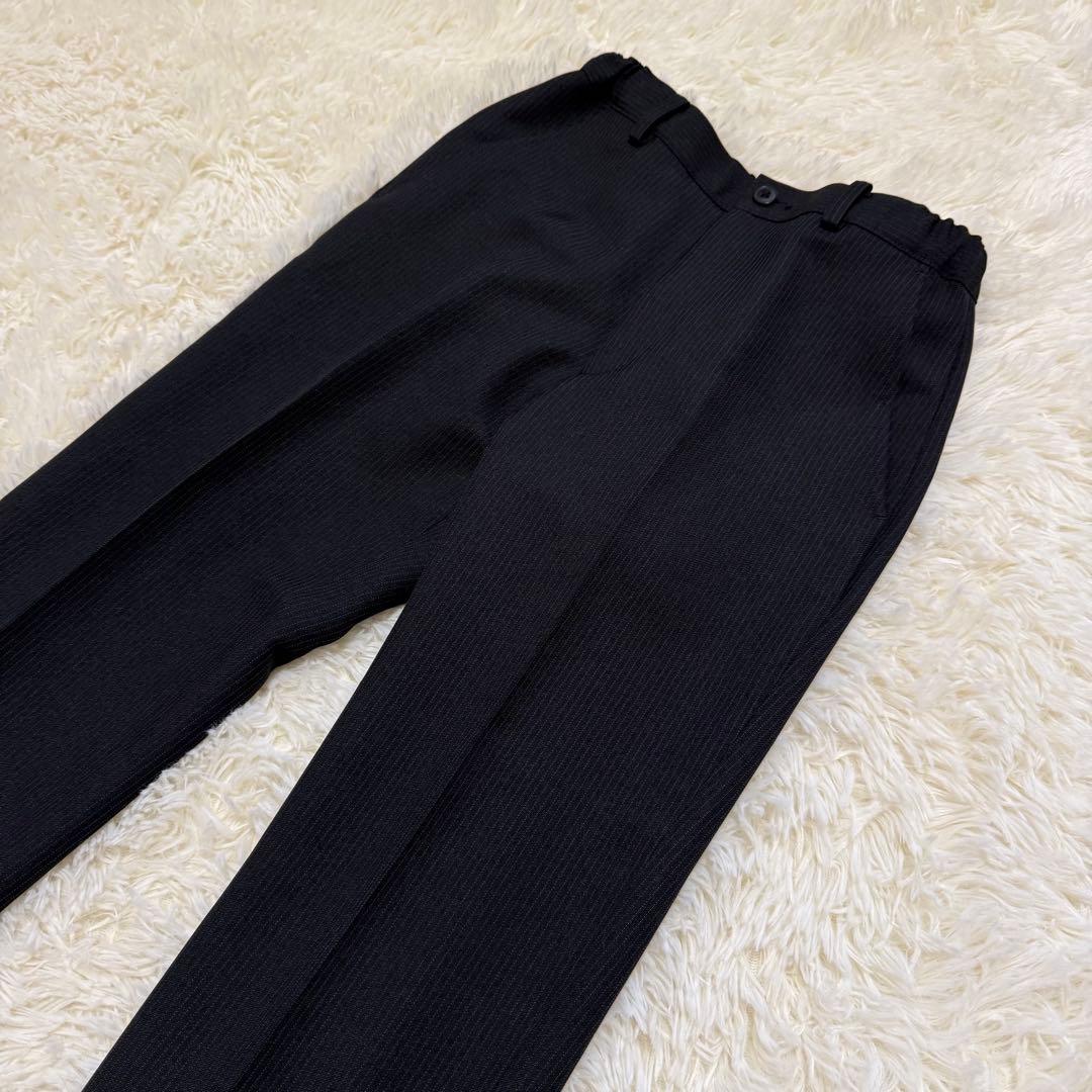 美品　ワンダーファクトリー　キッズスーツ　150