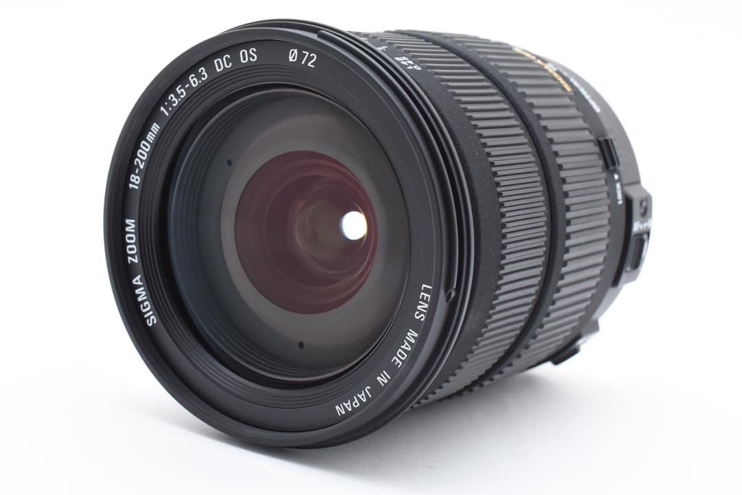 未使用に近い Sigma 18-200mm 3.5-6.3 OS Canon