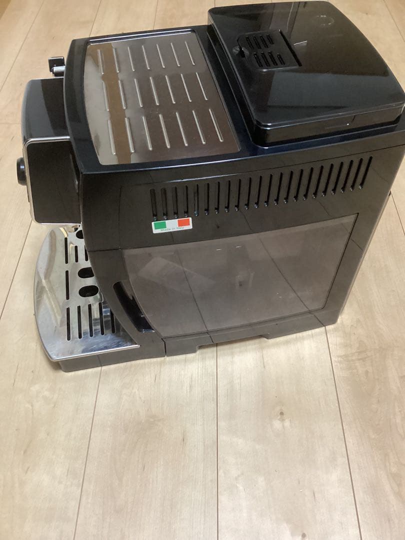 中古　マグニフィカS デロンギ　動作確認済　ECAM 23120B