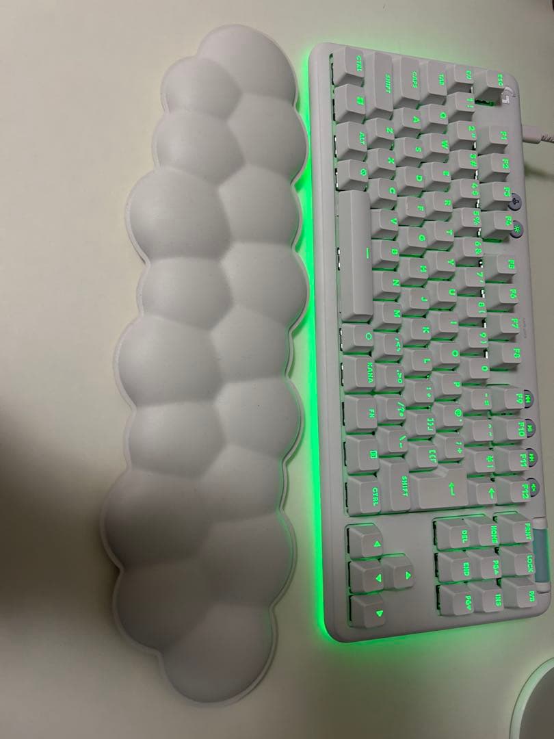 ロジクールメカニカルキーボード　有線　赤軸