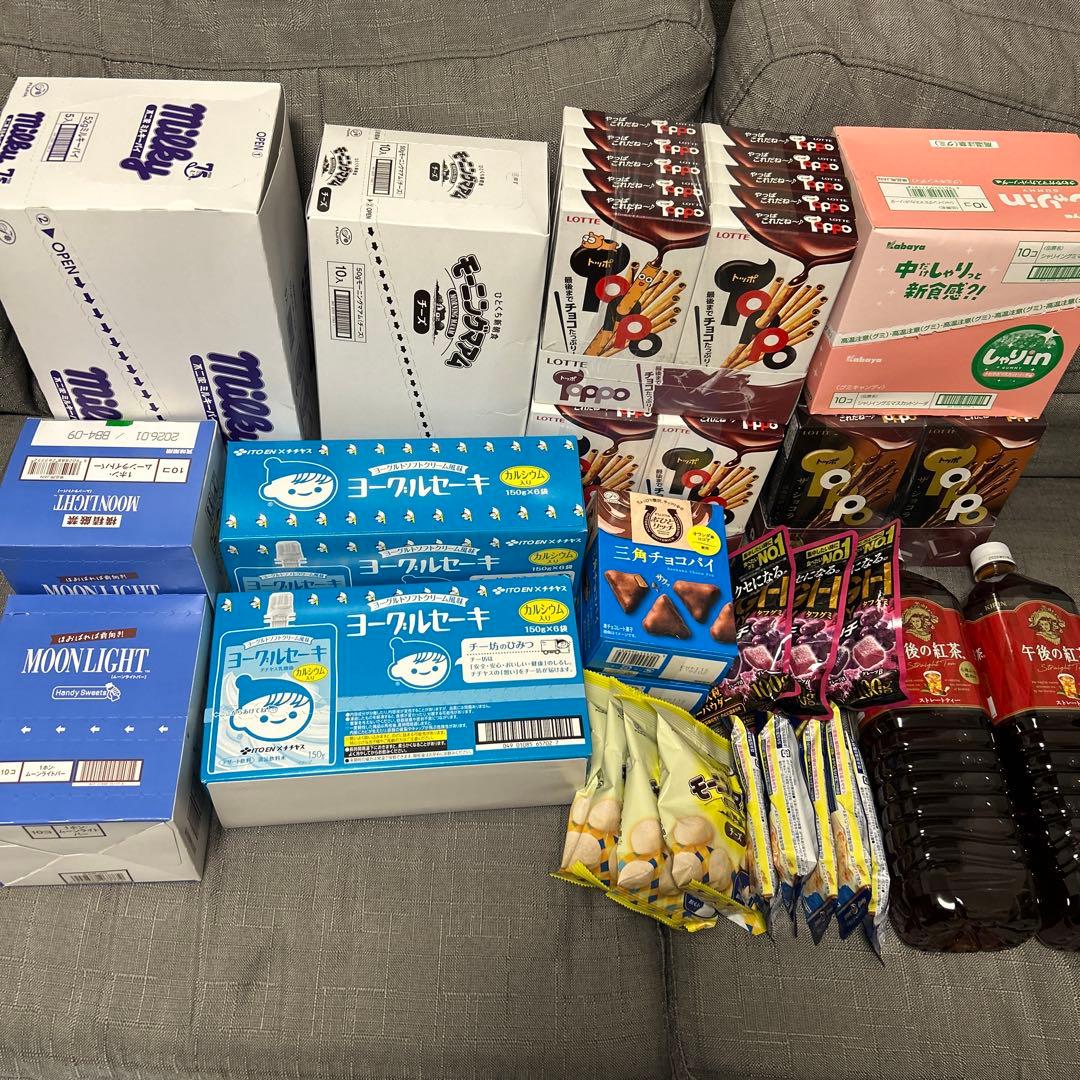 アミューズメント品　お菓子まとめ売り　全103点！