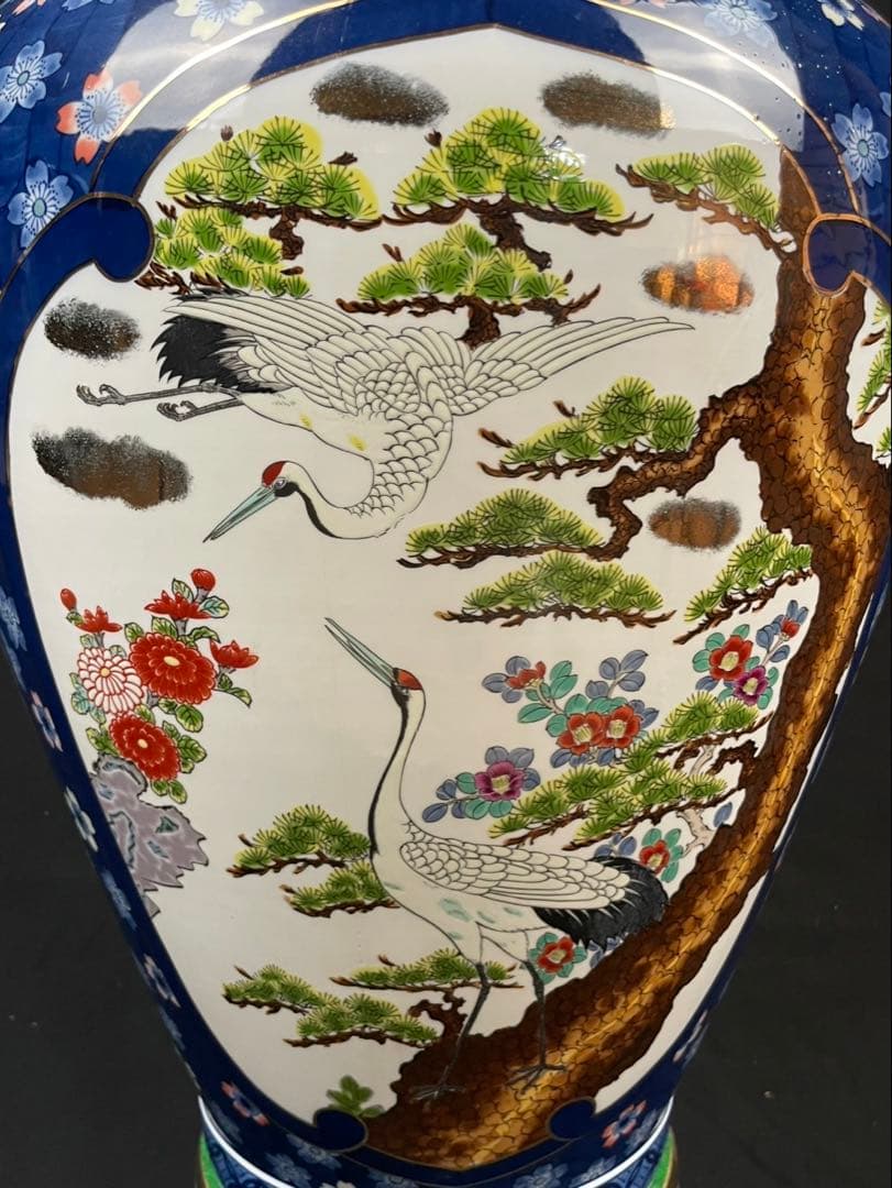 有田焼 金龍堂 博山作 特大沈香壺 落款付 花鳥図 獅子 雉 唐草紋飾り壺 飾壷