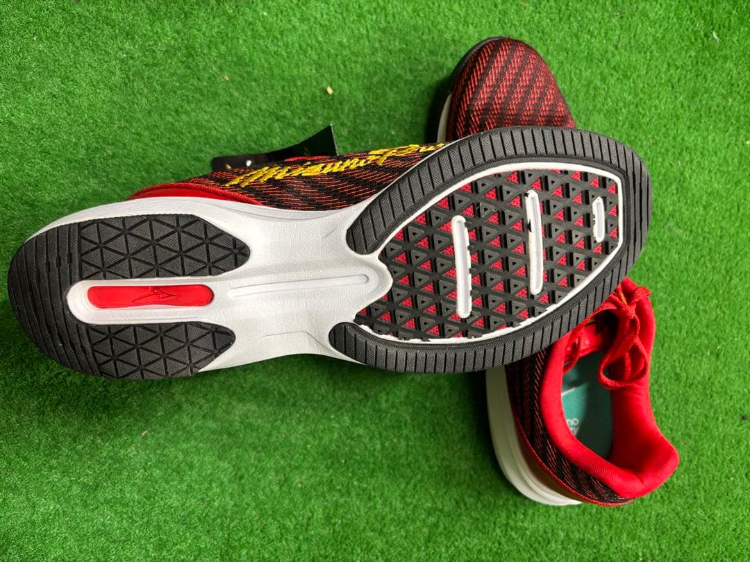 シューズ MIZUNO WAVE RIGHTREVO RUN PRO