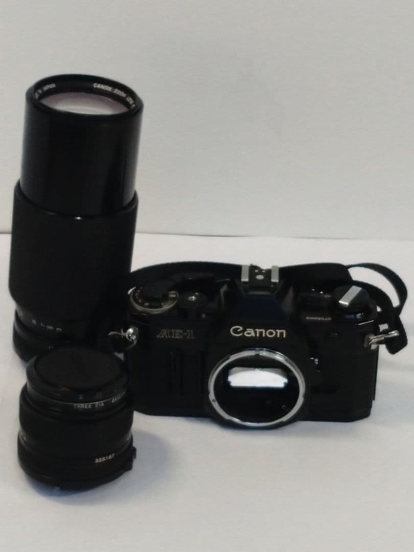 ジャンク Canon キャノン AE-1 一眼レフカメラ レンズ2点付き